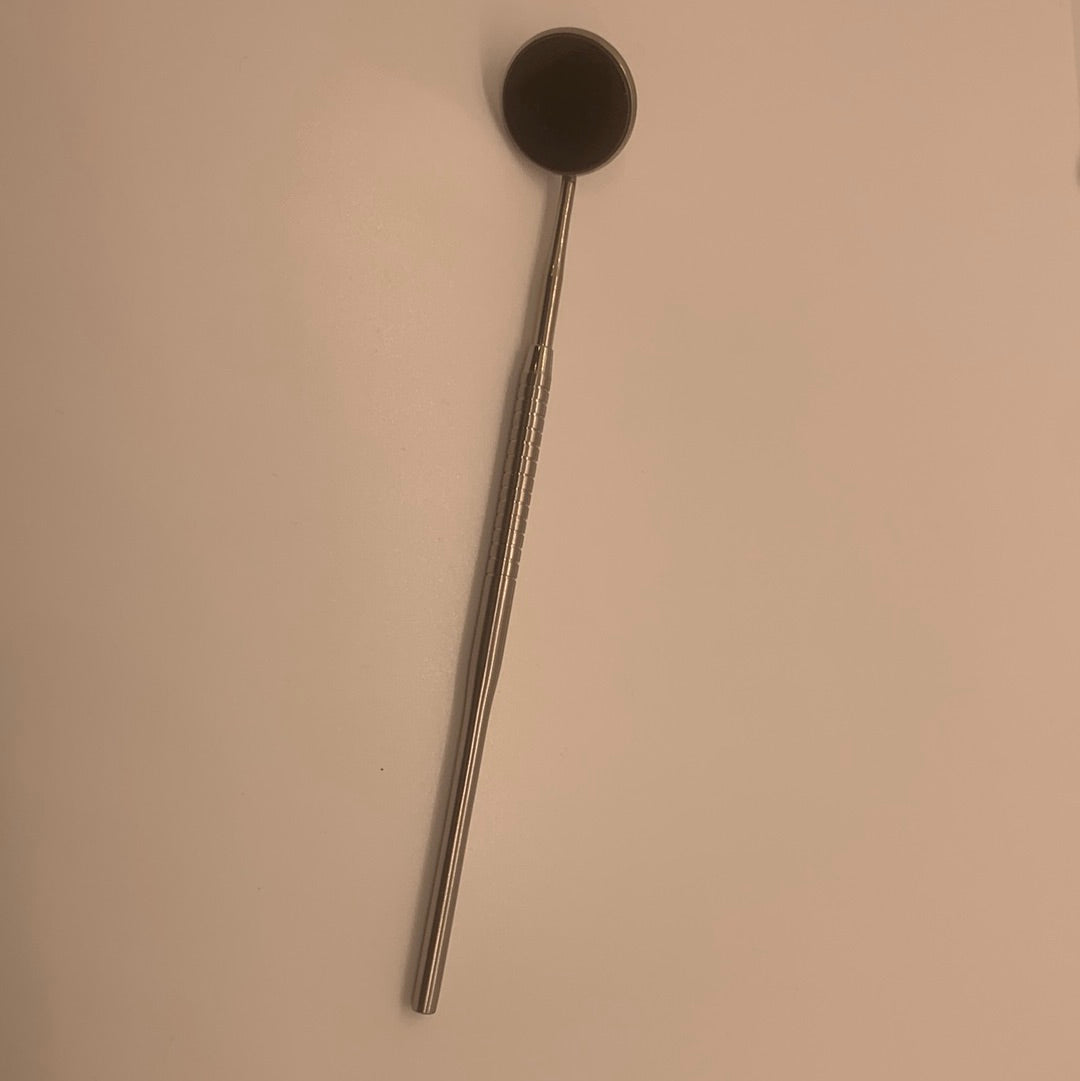 Mirror with thin handles