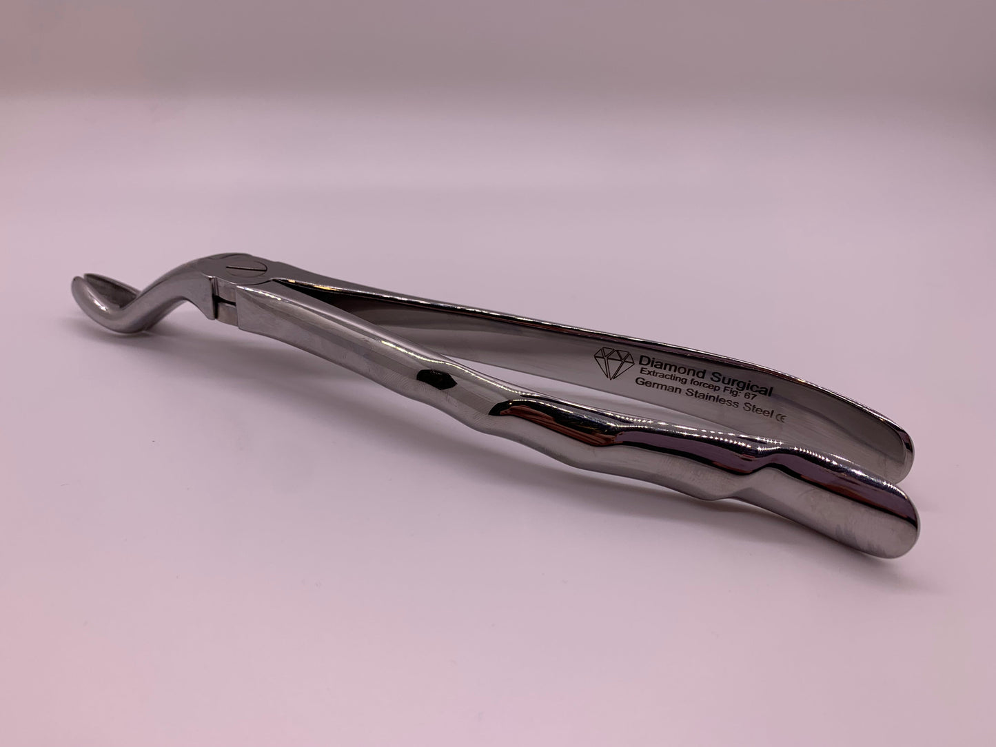 Anatomical Handel English Pattren Tooth Extracting Forcep Fig:67 With Serrated Jaws