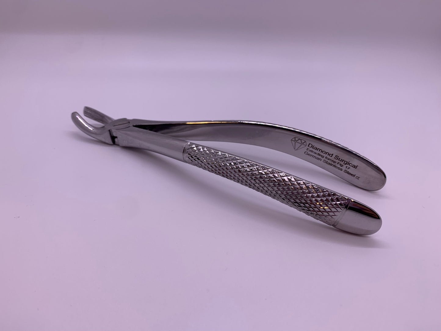 English Pattren Tooth Extracting Forcep Fig:17 With Serrated Jaws