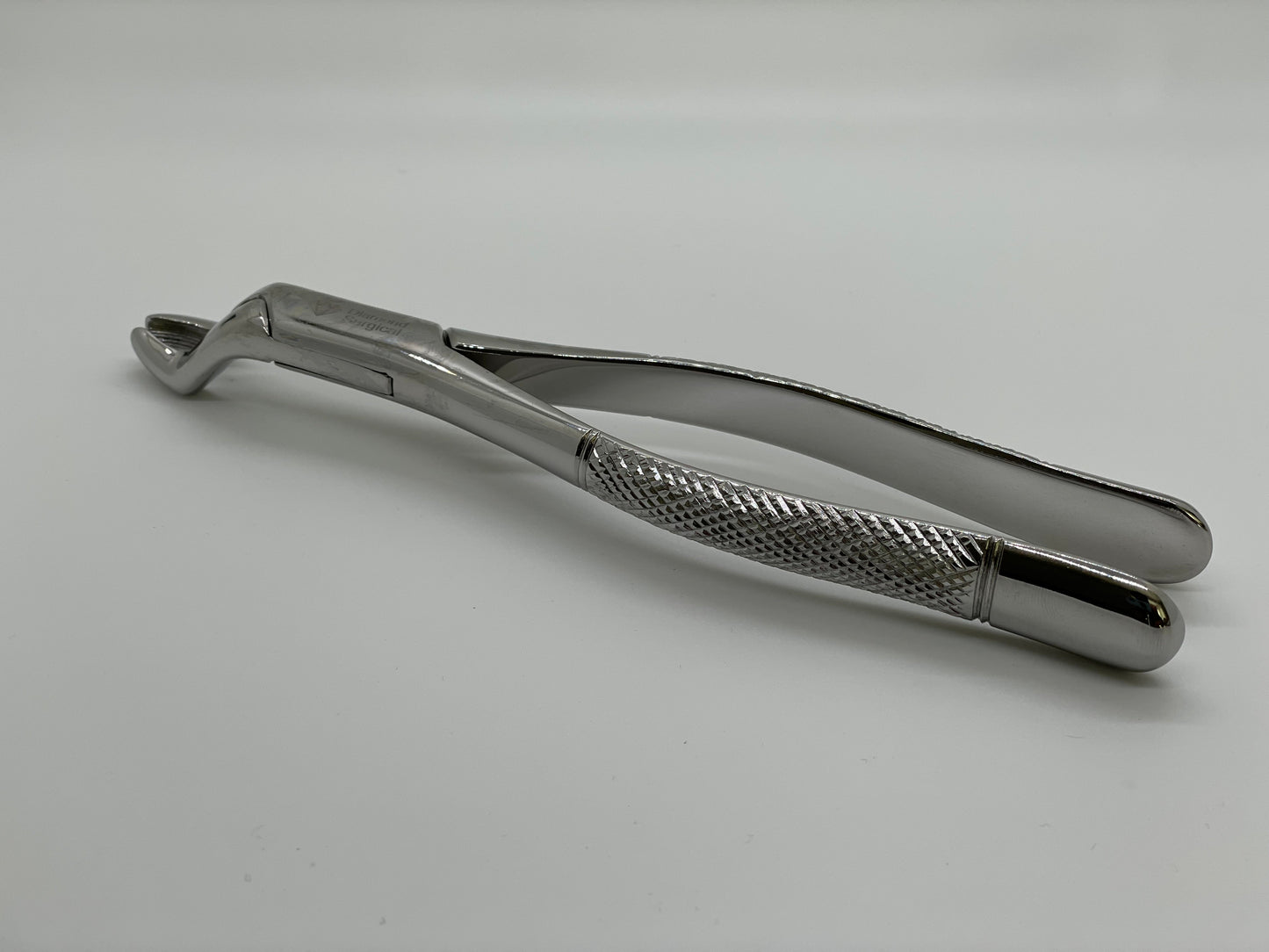 Tooth Extracting Forceps American Pattern Fig #210S